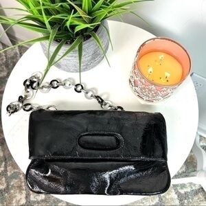 FRANCHI Vintage Black Leather Magnetic Fold Over Ring Strap Purse